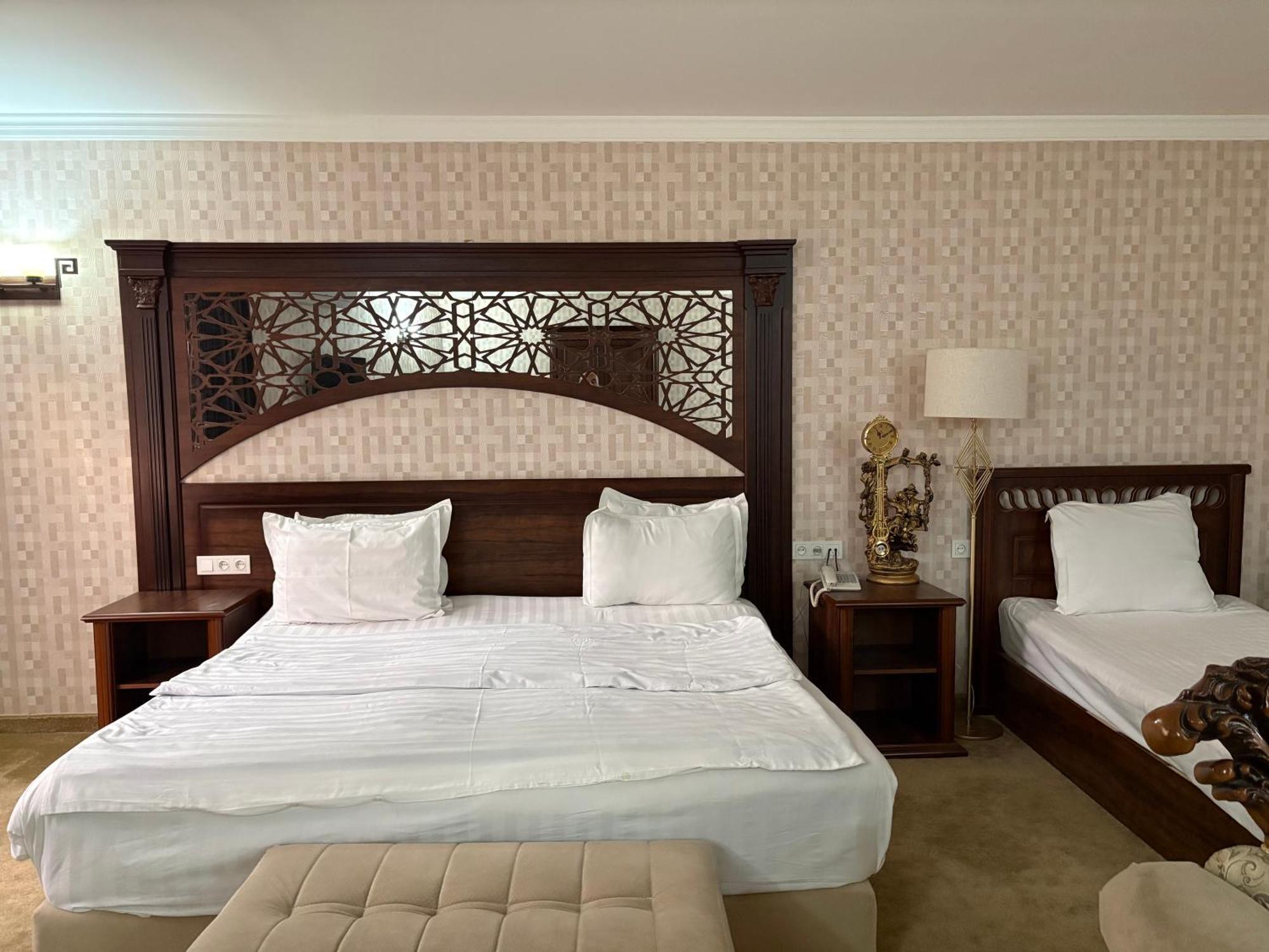 Boulevard Palace Hotel Самарканд Екстер'єр фото